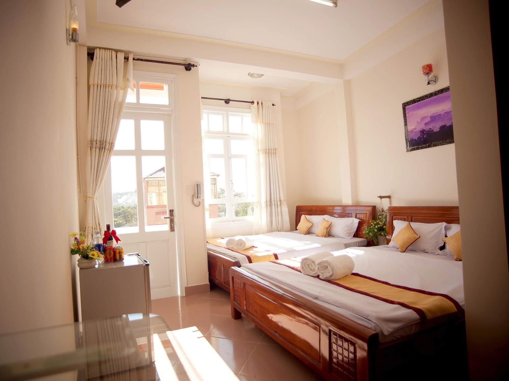 Happy Day 1 Hotel Dalat Luaran gambar